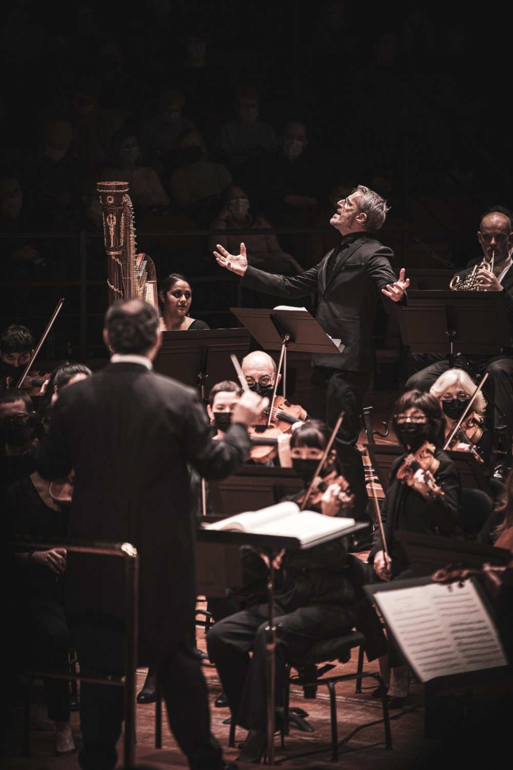1712893321_lambert_wilson_lelio_concert_berlioz_onct_halle-aux-grains_4dec2021_-_romain_alcaraz.jpg
