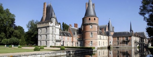 1509469275_chateaumaintenon.jpg